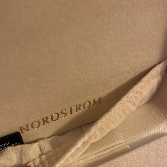 NWOT Travel Jewelry Case - Picture 5 of 7